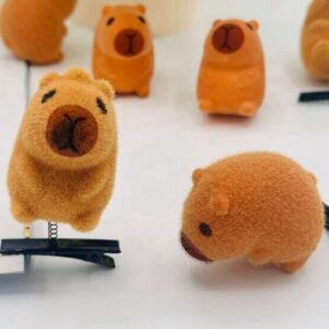 medio ciento de Ganchitos capibara kawaii